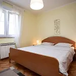 Leylandia House Апартаменты
