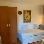 Leylandia House Апартаменты