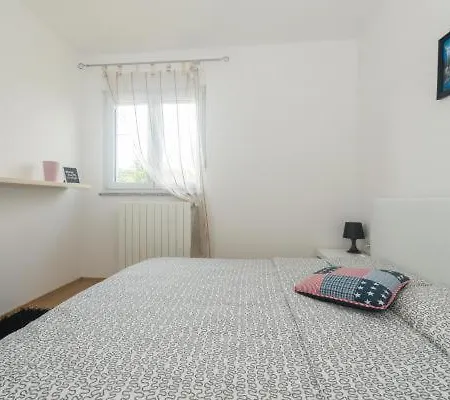 Apartment Leylandia