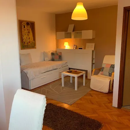 Apartment Leylandia
